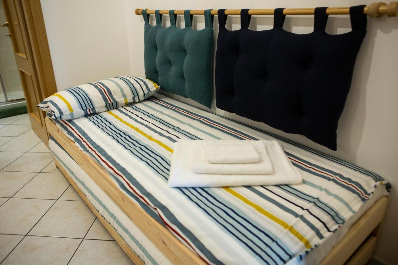 Apartament Bnb Al Centro E Meglio, Napoli Zewnętrze zdjęcie